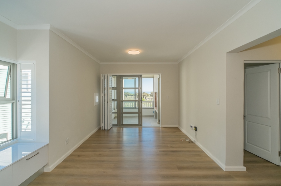 2 Bedroom Property for Sale in Kommetjie Western Cape